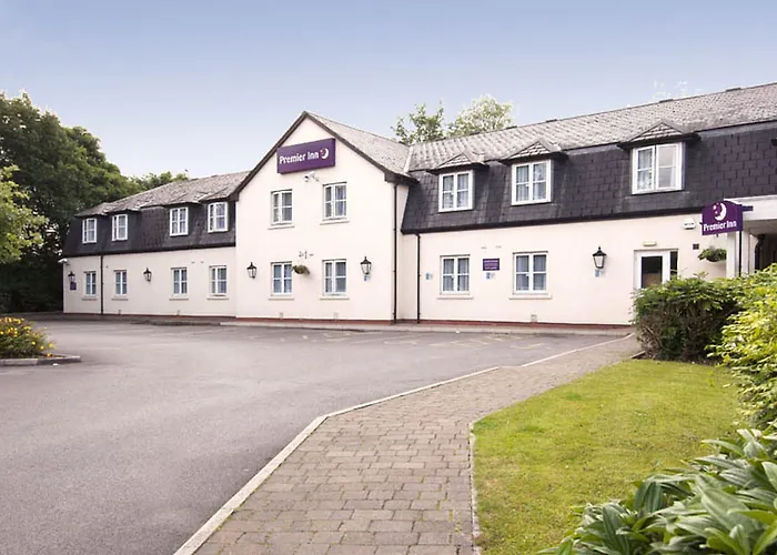 Premier Inn Manchester - Heaton Park